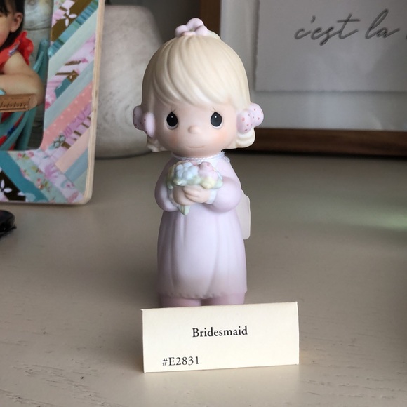 Precious Moments Bridesmaid Figurine - Picture 1 of 6